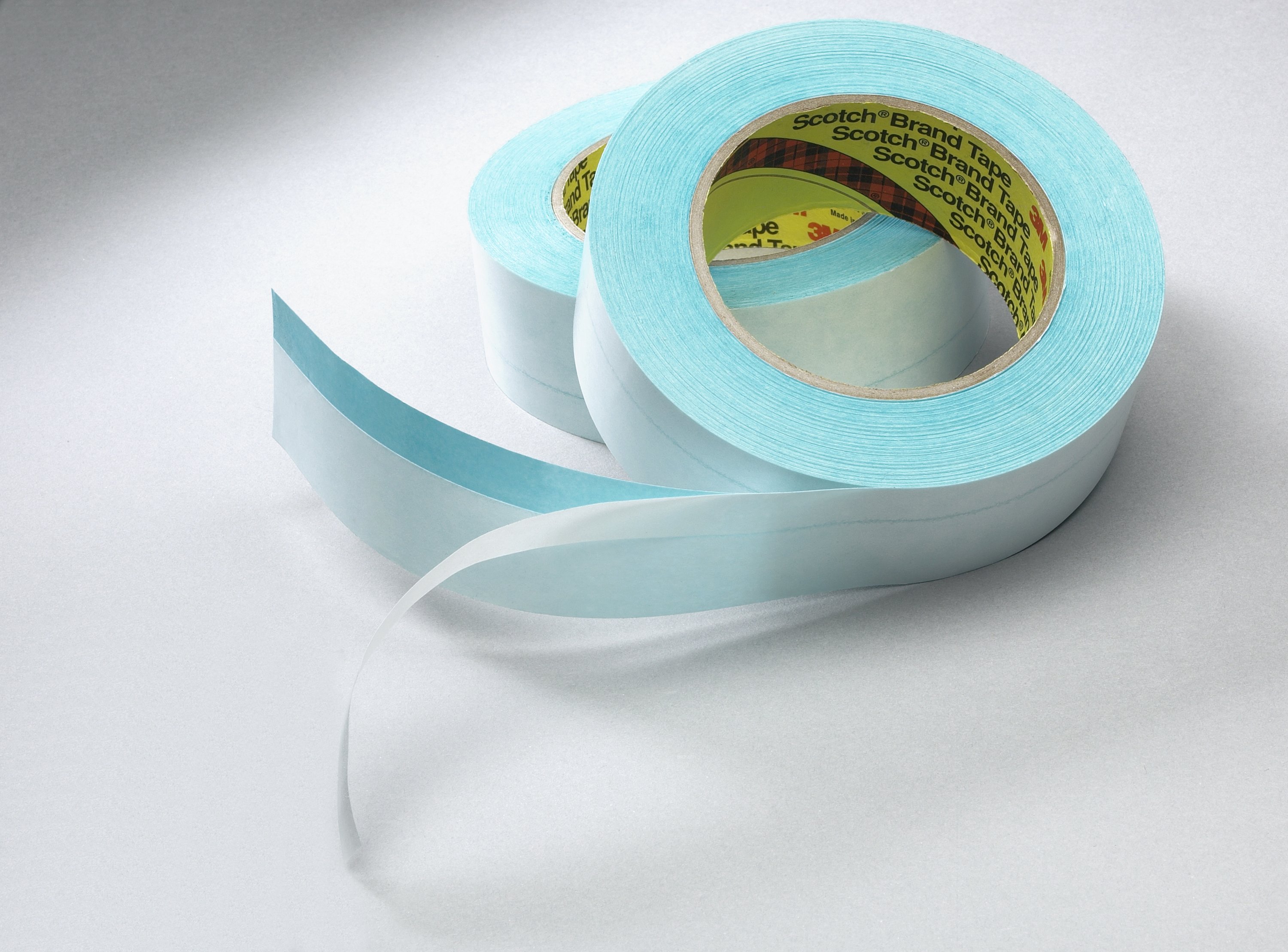 This tape features a lightweight tissue coated on both sides with a blue, repulpable adhesive on a silicone-treated, repulpable, semi-bleached kraft paper liner.