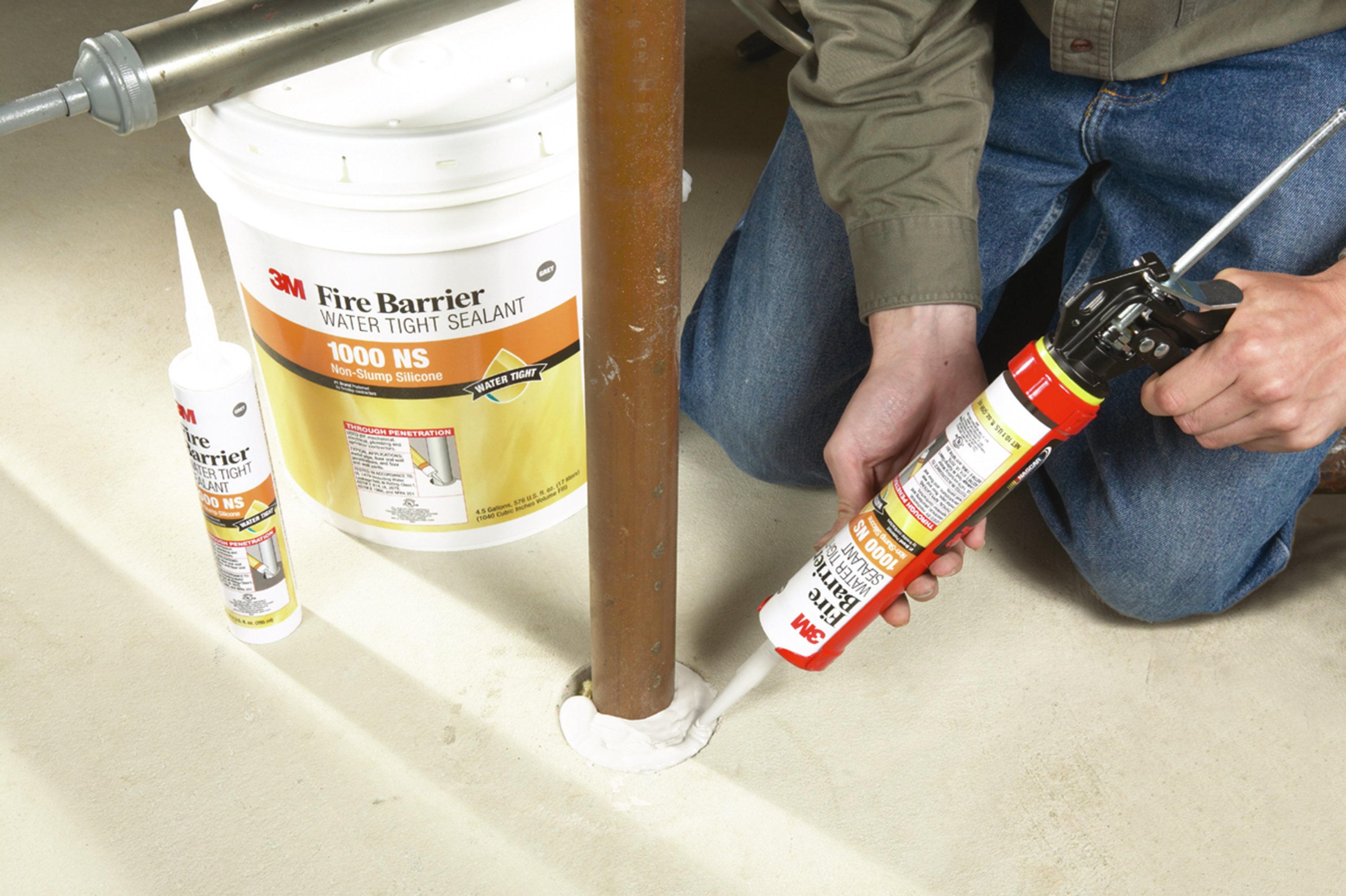 3M™ Fire Barrier Water Tight Sealant 1000 NS