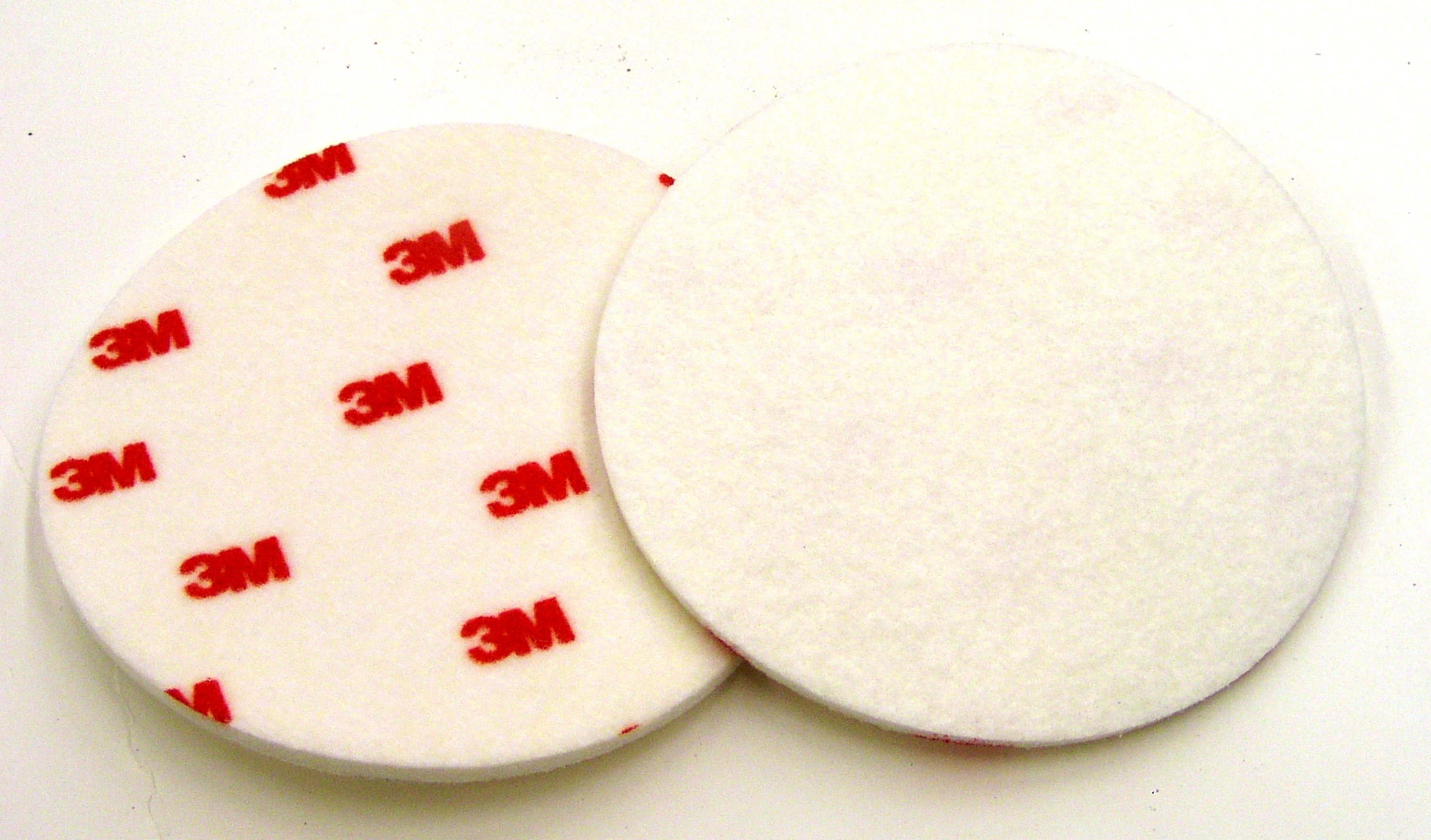 3M™ Finesse-it™ Buffing Pad - Red/White