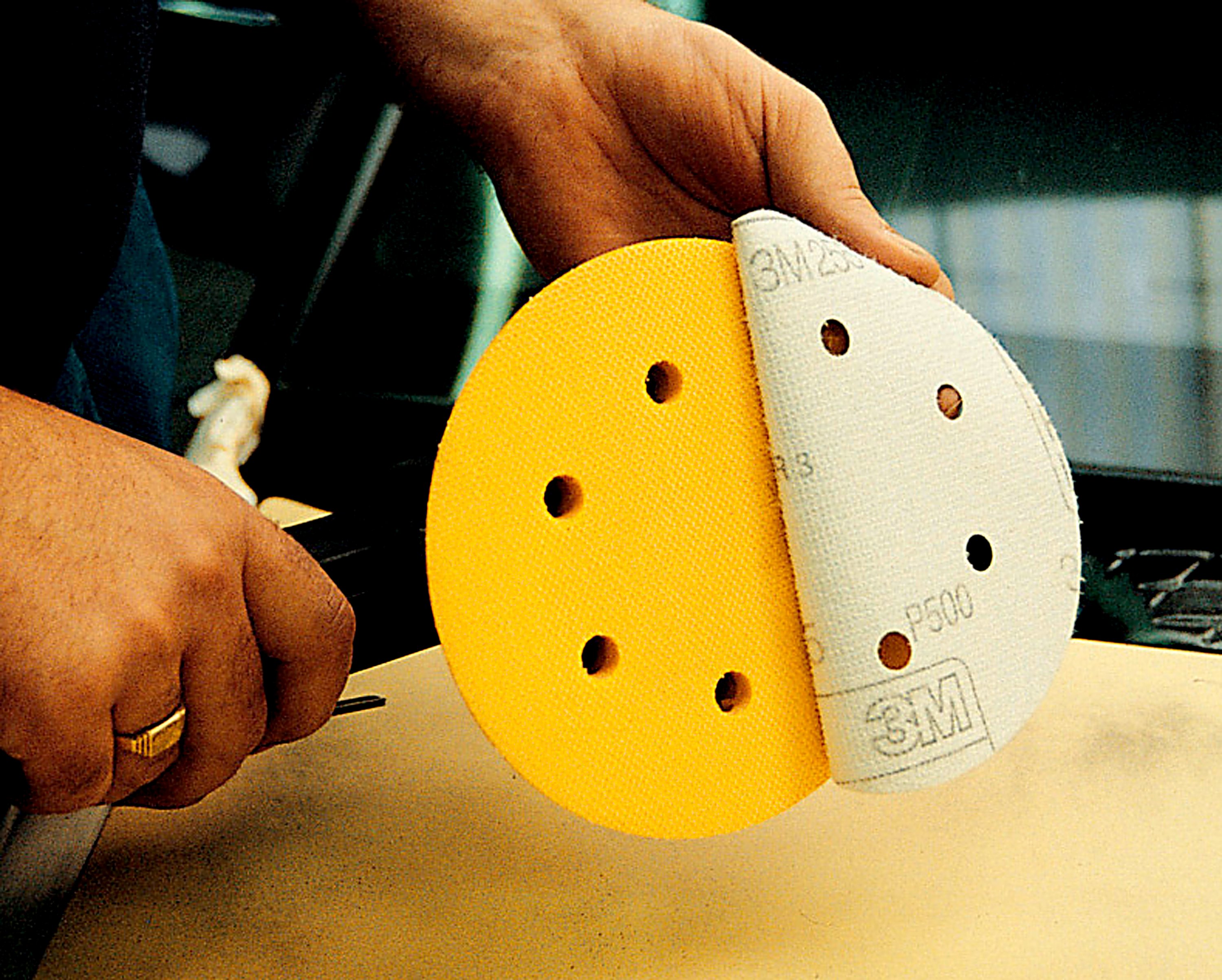 Cubitron™ II Hookit™ Clean Sanding Abrasive Discs 737U features 3M™ Precision-Shaped Grain technology - triangular-shaped, electrostatically oriented grains form sharp peaks, each acting like an individual cutting tool that slices through paint and body filler.