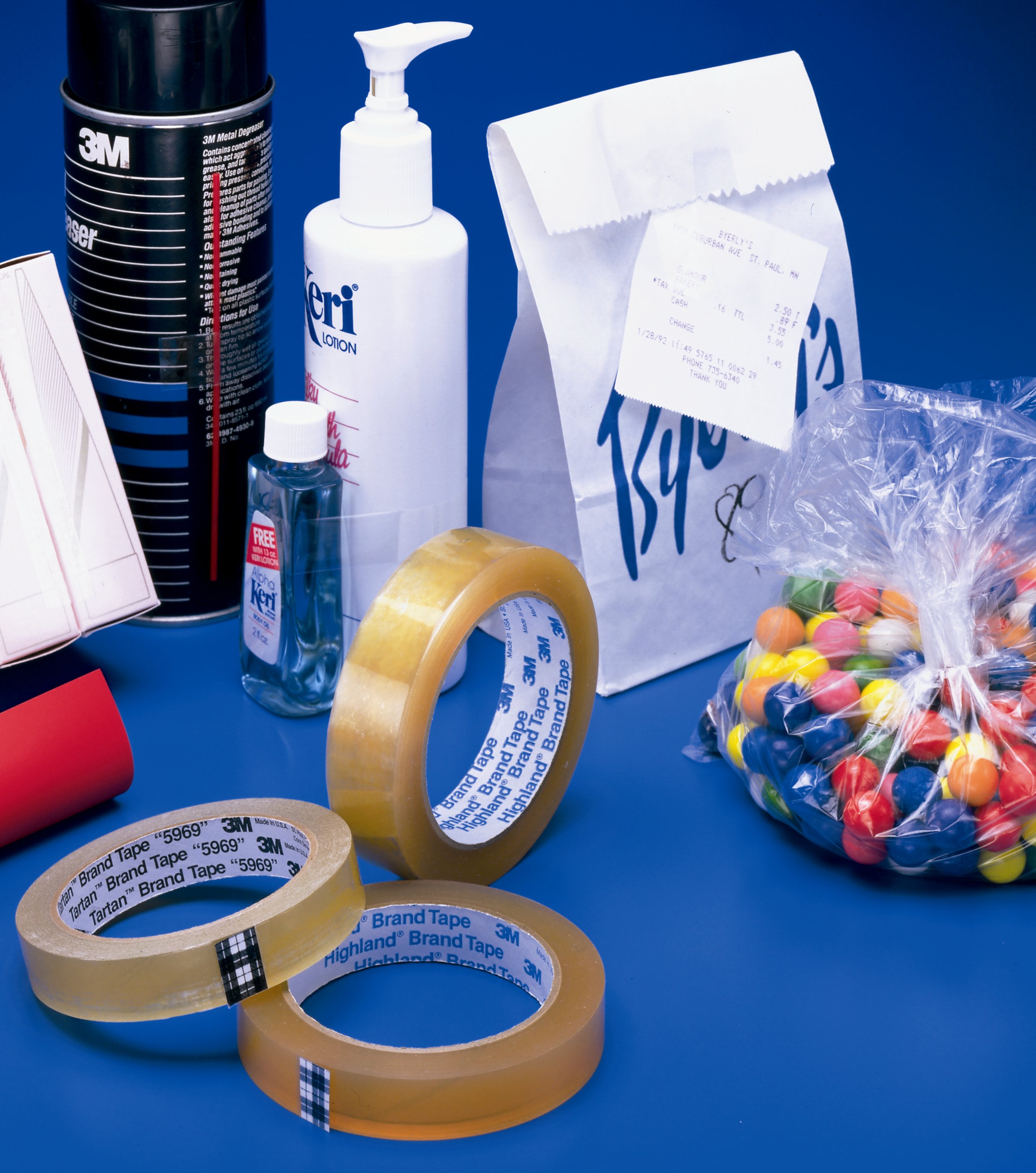 3M™ Utility Grade Light Duty Packaging Tape 5910 is a 2 mil (0.051 mm) thick transparent film tape with an acrylic adhesive which adheres instantly to a wide variety of surfaces.